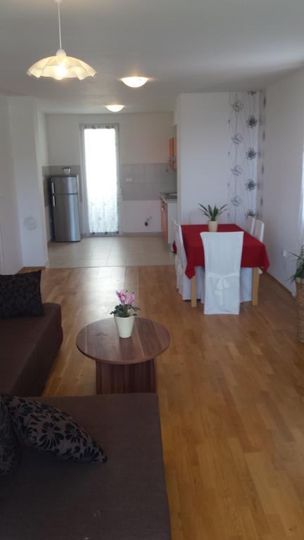 Apartment Kristijan Makarska Habitación foto