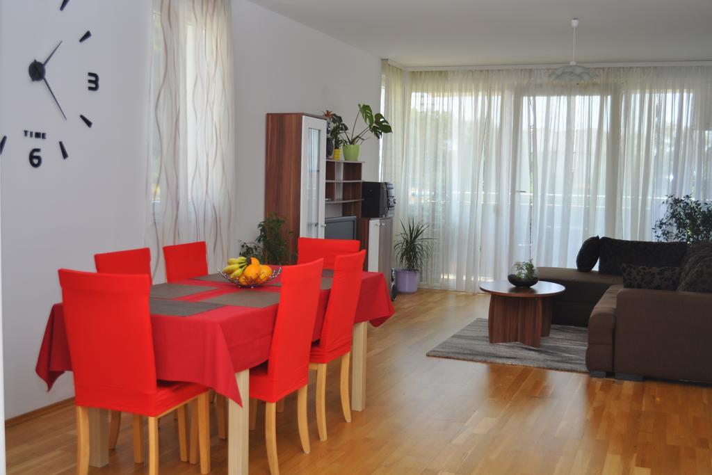 Apartment Kristijan Makarska Exterior foto